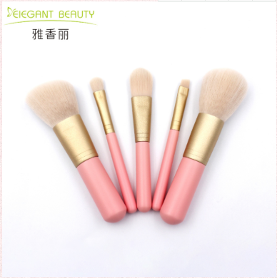 怎么去選擇化妝刷呢！