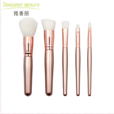 化妝刷如何使用？5支常用化妝刷使用方法